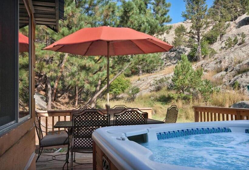 בית מלון כפרי Rock Crest Lodge And Cabins