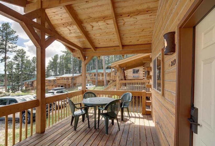 בית מלון כפרי Rock Crest Lodge And Cabins