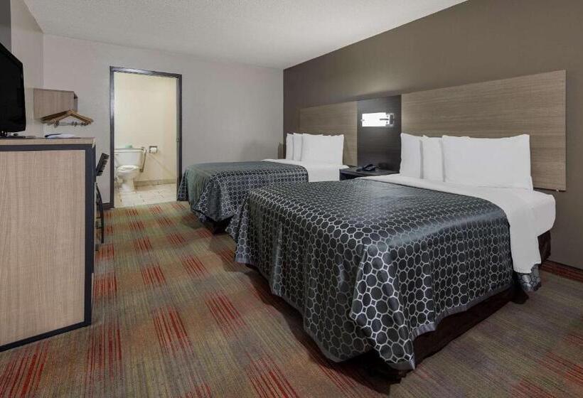 فندق Rodeway Inn