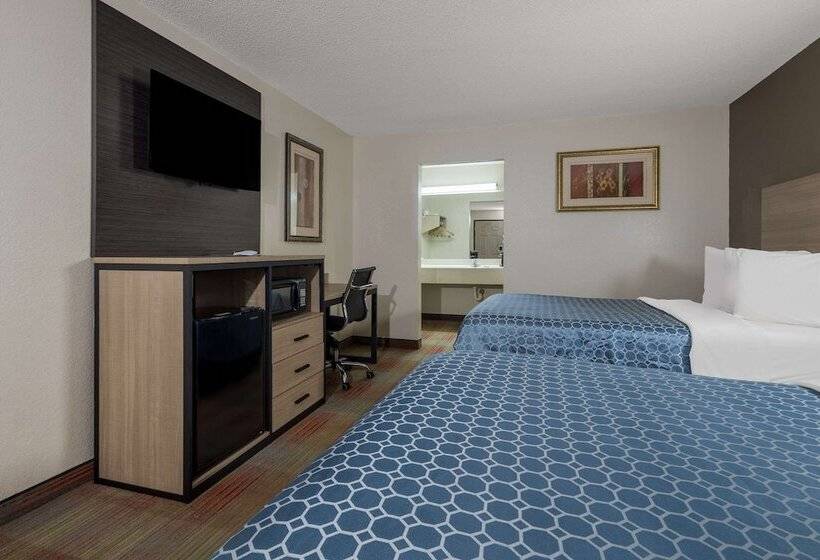 فندق Rodeway Inn