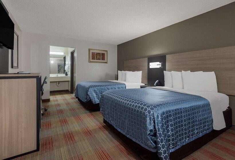 فندق Rodeway Inn