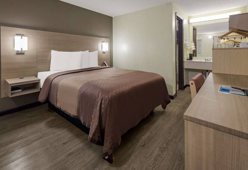 فندق Rodeway Inn