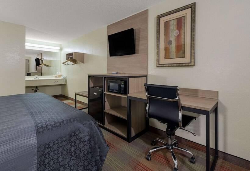 فندق Rodeway Inn