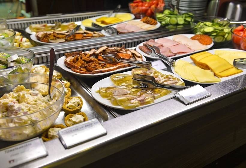 בית מלון כפרי Royal Club