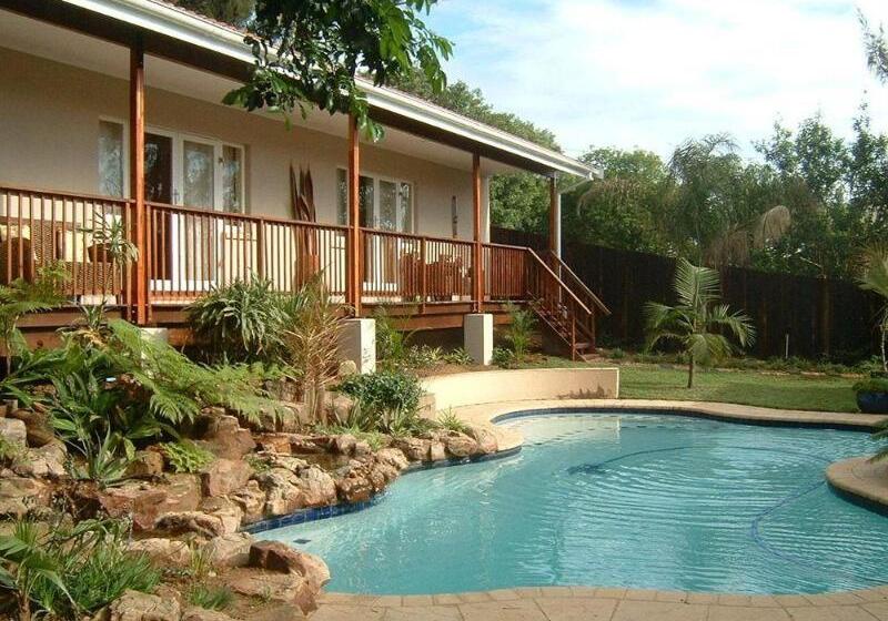 فندق The Saffron House