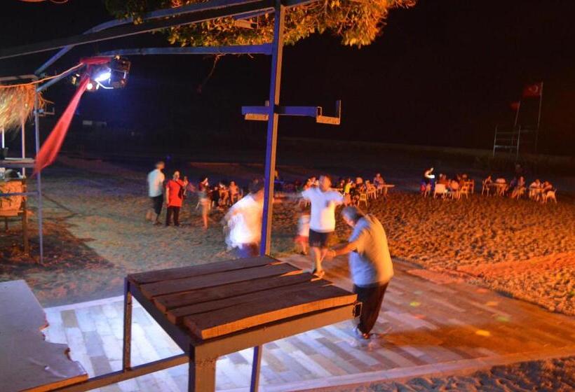 هتل Bülent Kocabaş Selinus Beach Club