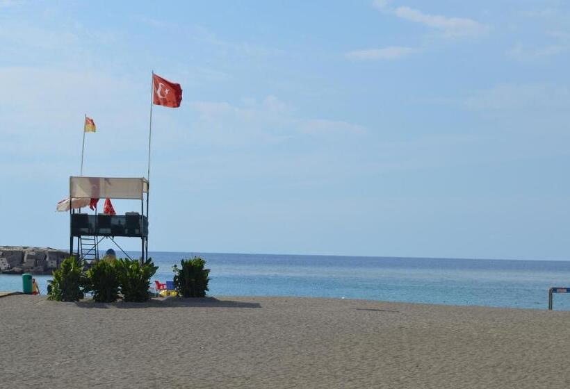 هتل Bülent Kocabaş Selinus Beach Club