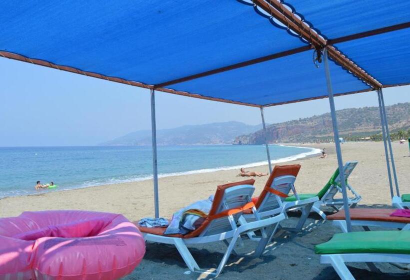 هتل Bülent Kocabaş Selinus Beach Club