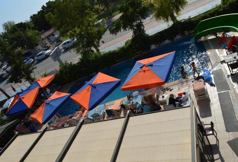 هتل Bülent Kocabaş Selinus Beach Club