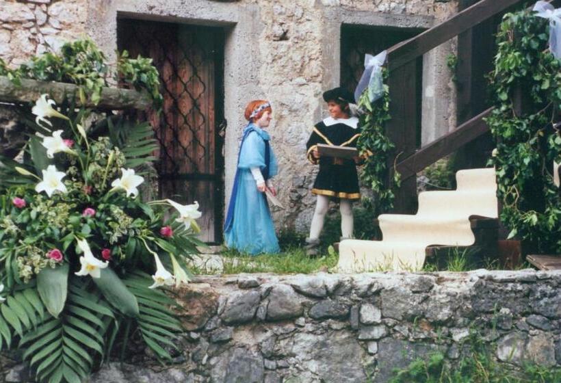 هتل Sport Manca Garni