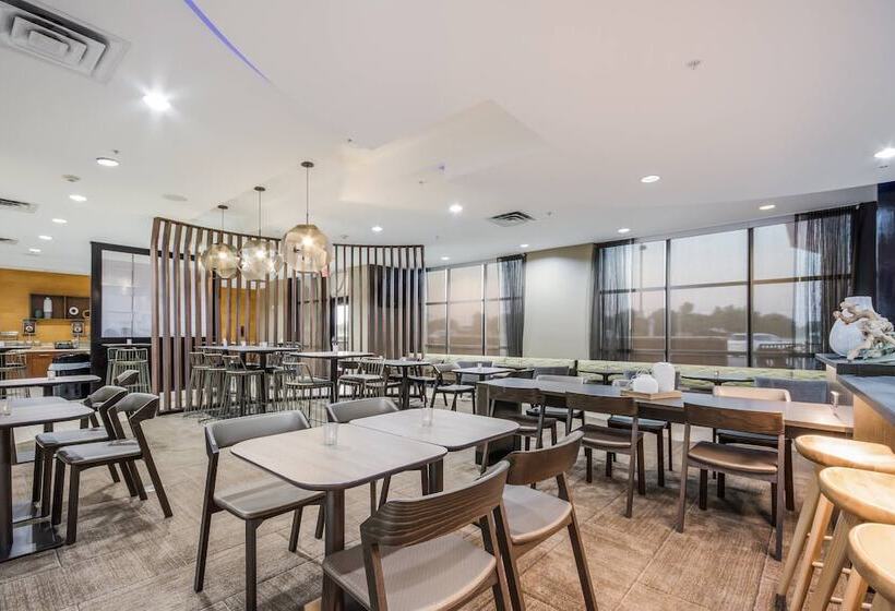 فندق Springhill Suites By Marriott Enid