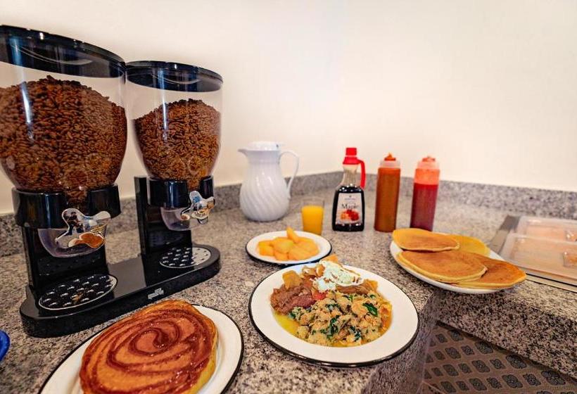 ホテル Star Manzanillo