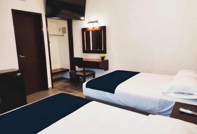 ホテル Star Manzanillo