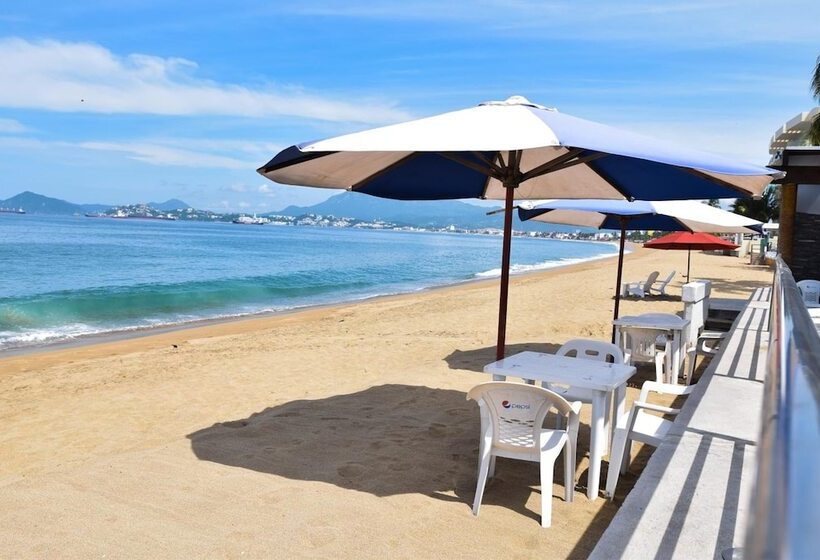 ホテル Star Manzanillo