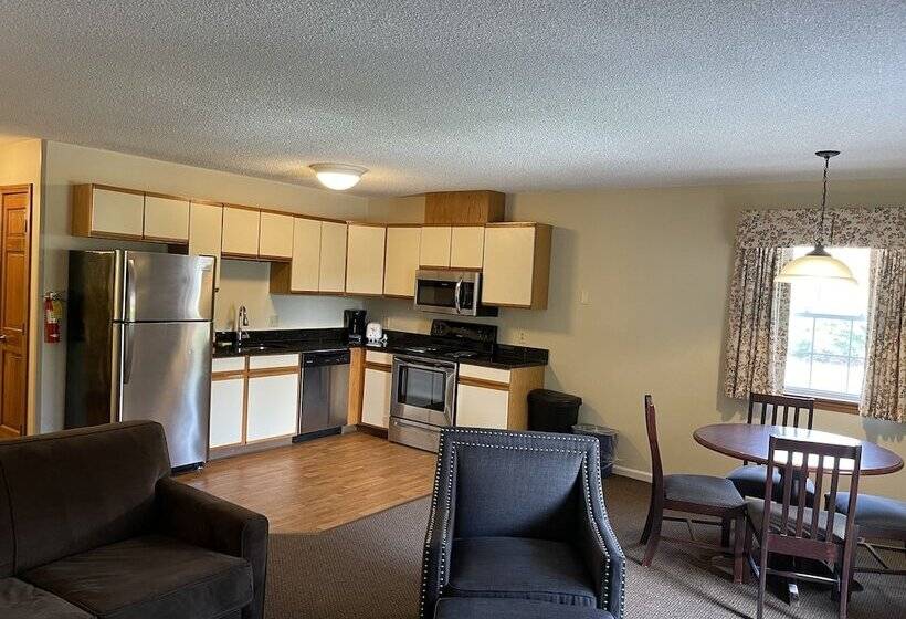 酒店 The Central Downtown Inn Suites