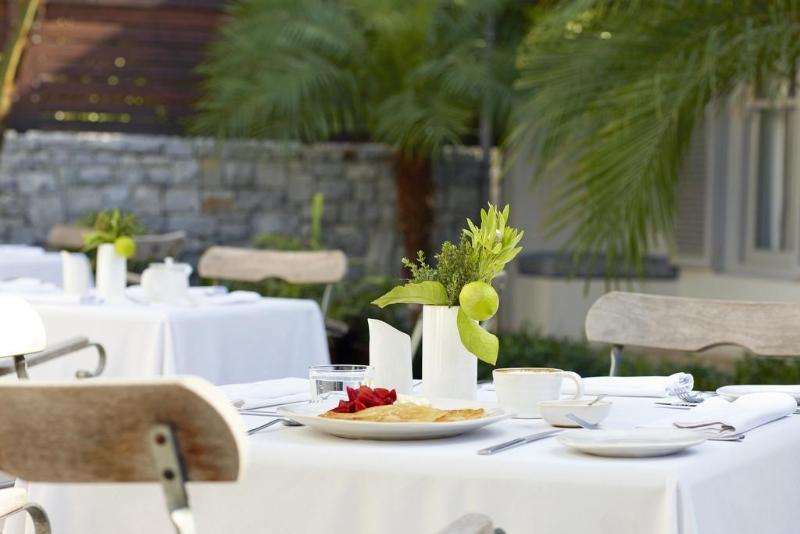 The Robertson Small Hotel And Spa By The Living Journey Collection