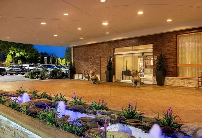 Viana Hotel And Spa, Trademark Collection By Wyndham