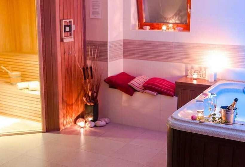 هتل Villa Aina Boutique