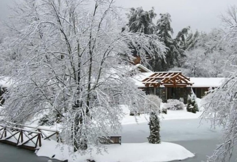 فندق Village Inn   Blowing Rock