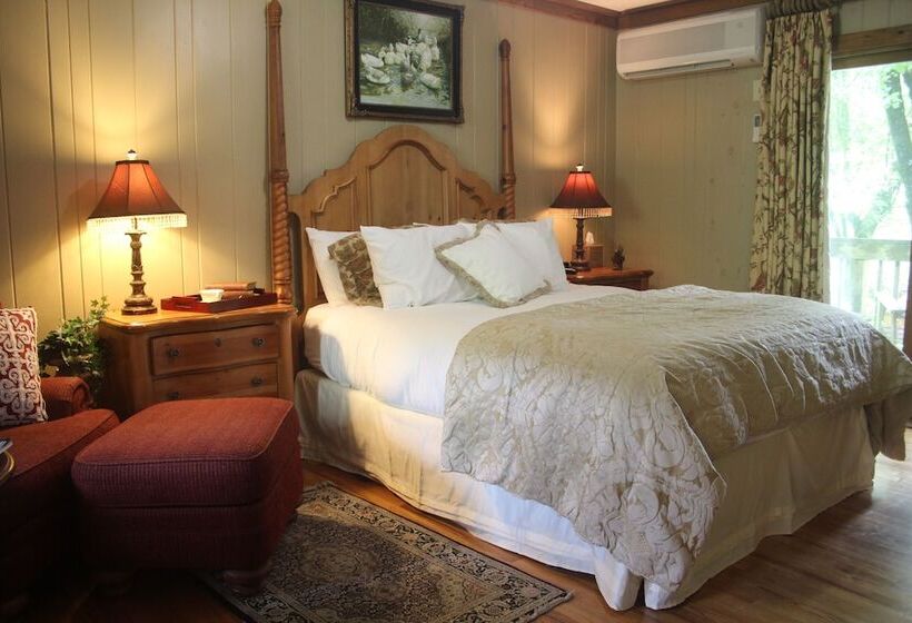 فندق Village Inn   Blowing Rock