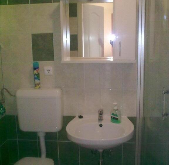 호텔 Zsófia Panzió Pápa