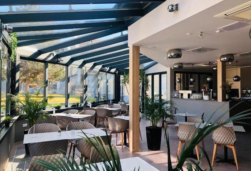 Hét Vezér Apartman