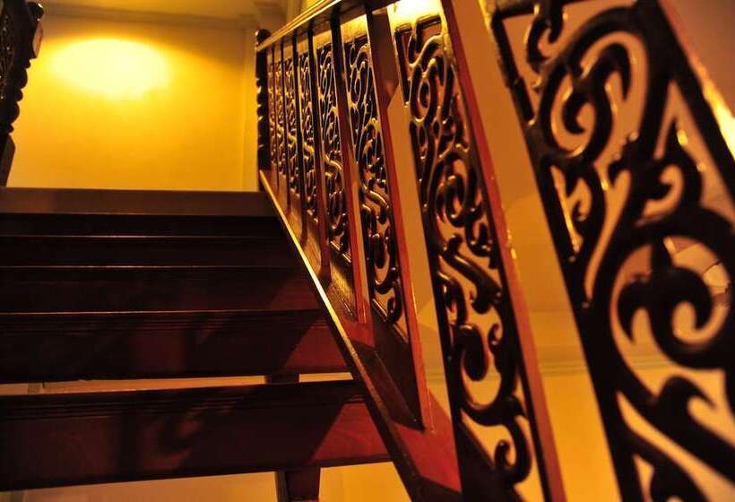 Magic House Hostel