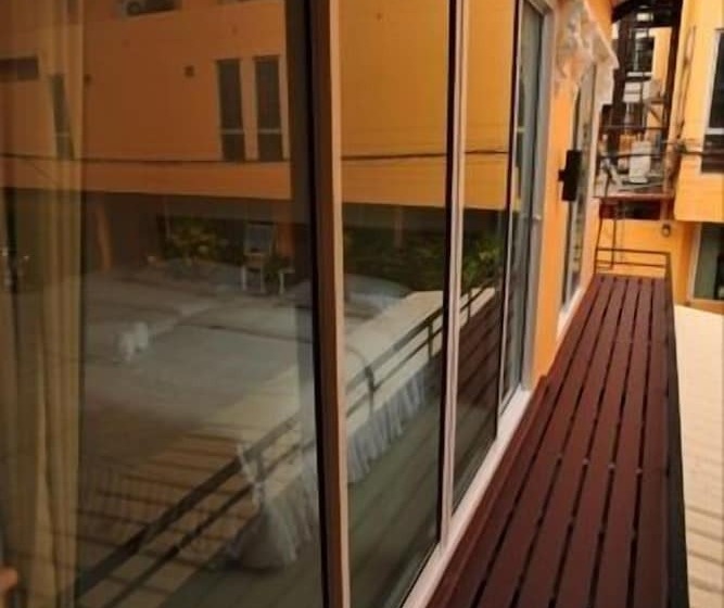 Magic House Hostel