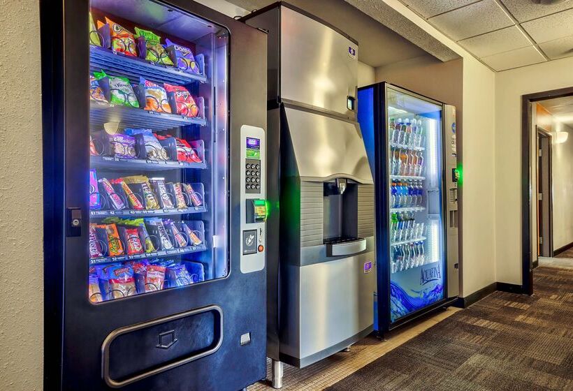 Motel 6 Percival, Ia