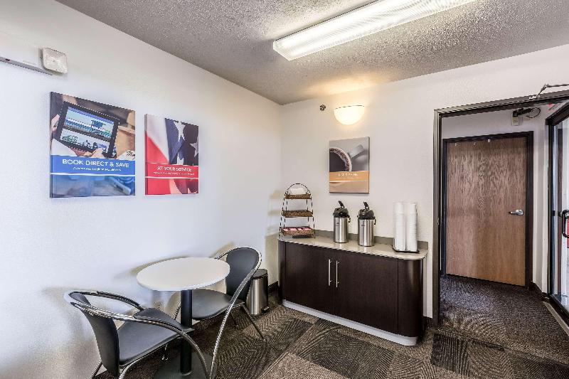 Motel 6 Percival, Ia