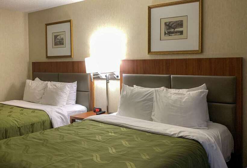 فندق على الطريق Quality Inn Near Toms River Corporate Park