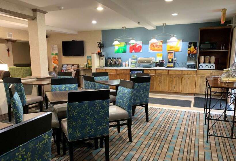 فندق على الطريق Quality Inn Near Toms River Corporate Park