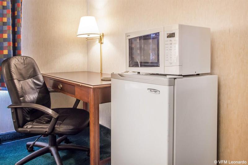 فندق على الطريق Quality Inn Near Toms River Corporate Park