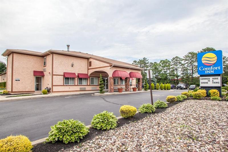 فندق على الطريق Quality Inn Near Toms River Corporate Park