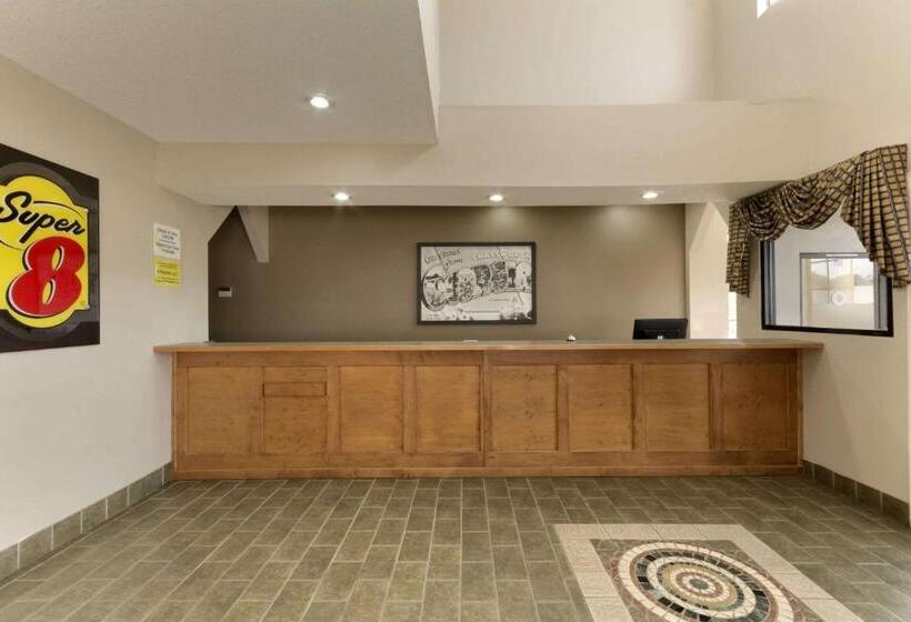 فندق على الطريق Super 8 By Wyndham Chatsworth/dalton