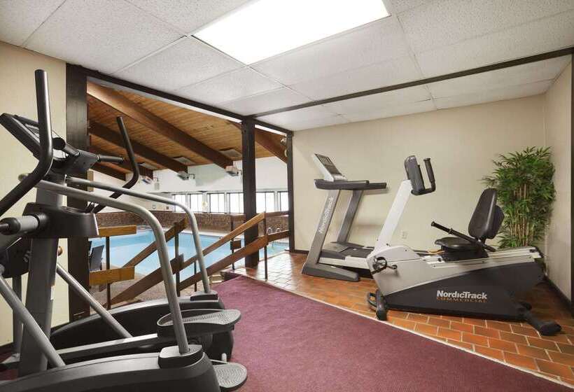 فندق على الطريق Super 8 By Wyndham Williston Nd