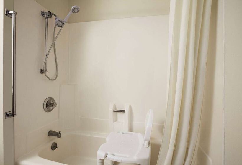 فندق على الطريق Super 8 By Wyndham Williston Nd