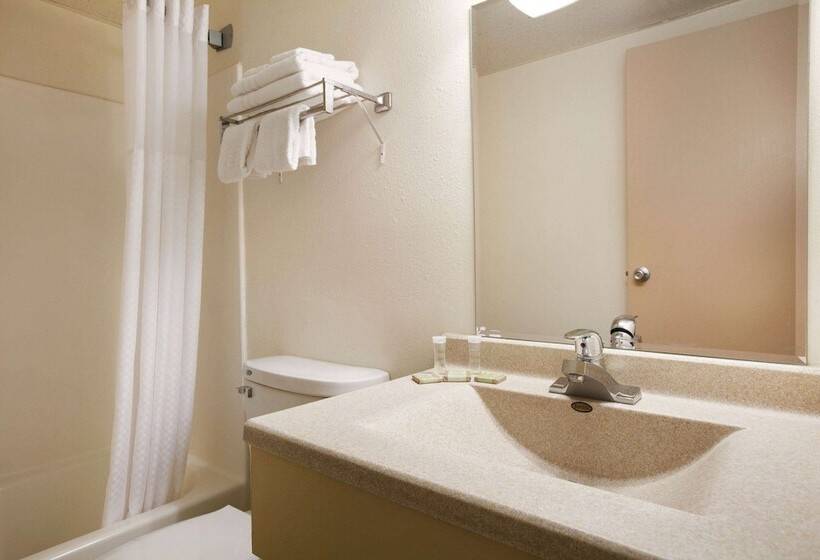 فندق على الطريق Super 8 By Wyndham Williston Nd