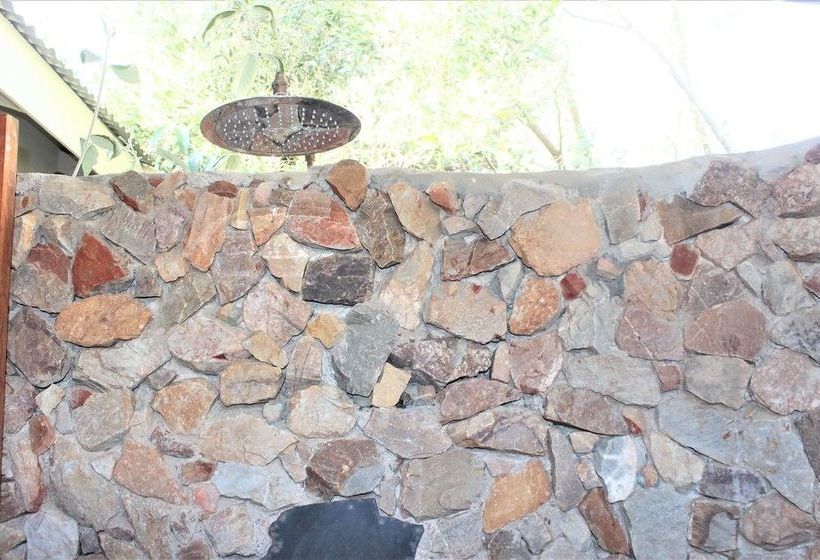 Olive Garden Country Lodge