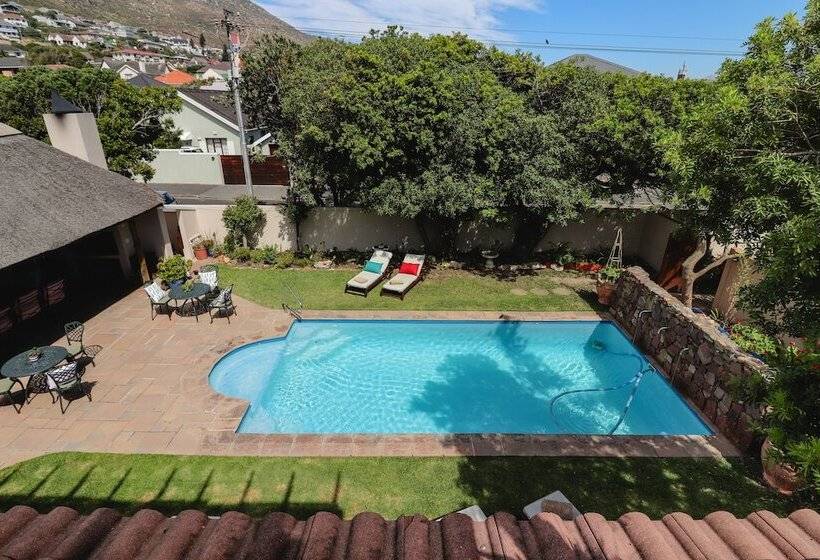 بنسيون A Tuscan Villa Guest House