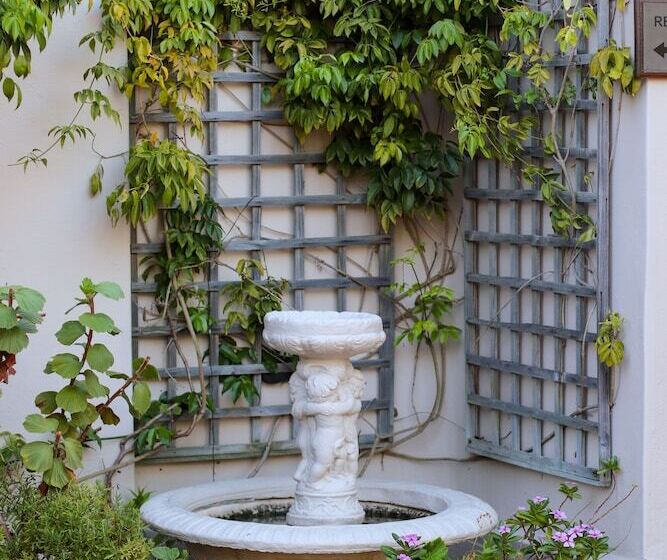 بنسيون A Tuscan Villa Guest House