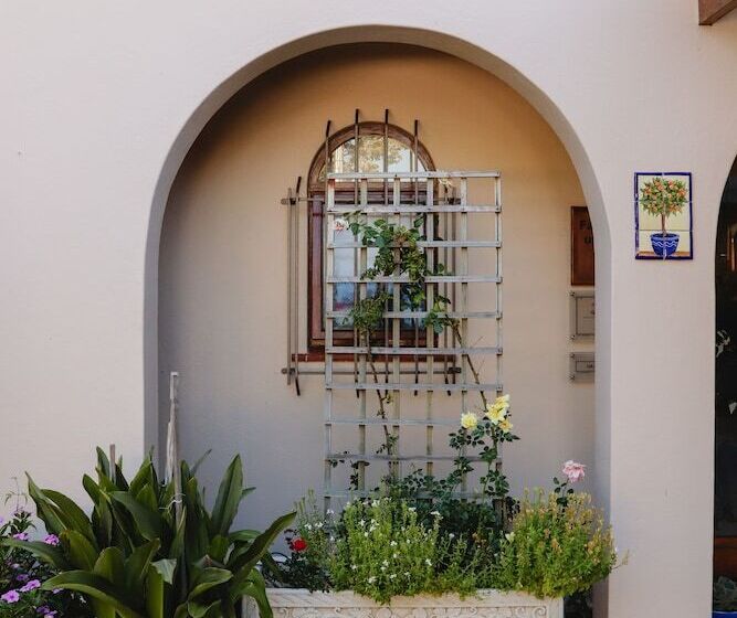 بنسيون A Tuscan Villa Guest House