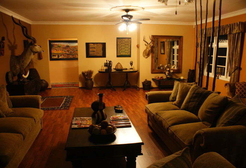 פנסיון Africa Regent Guest House