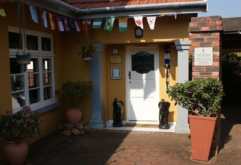 פנסיון Africa Regent Guest House