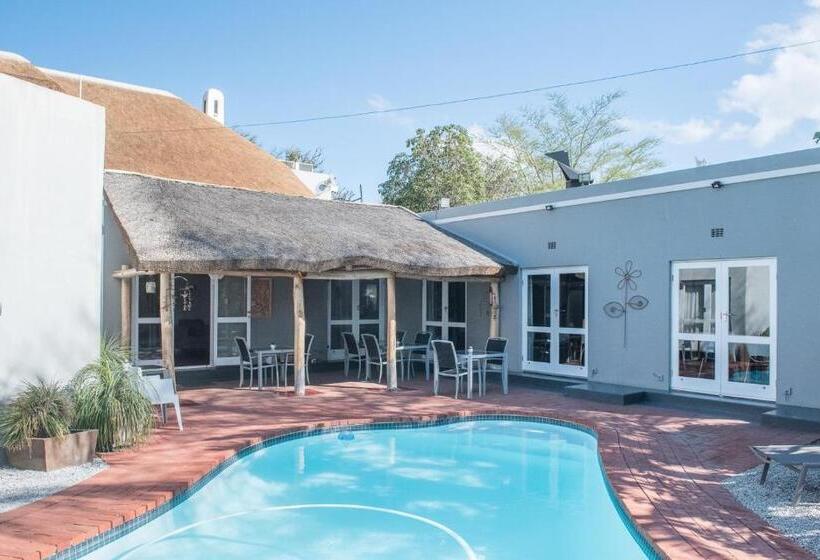 بنسيون Ballinderry The Robertson Guest House