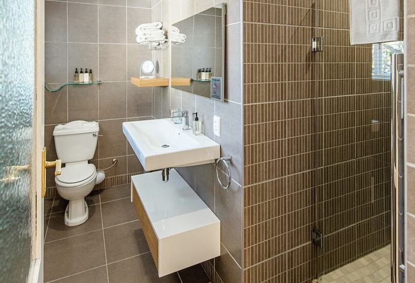 بنسيون Ballinderry The Robertson Guest House