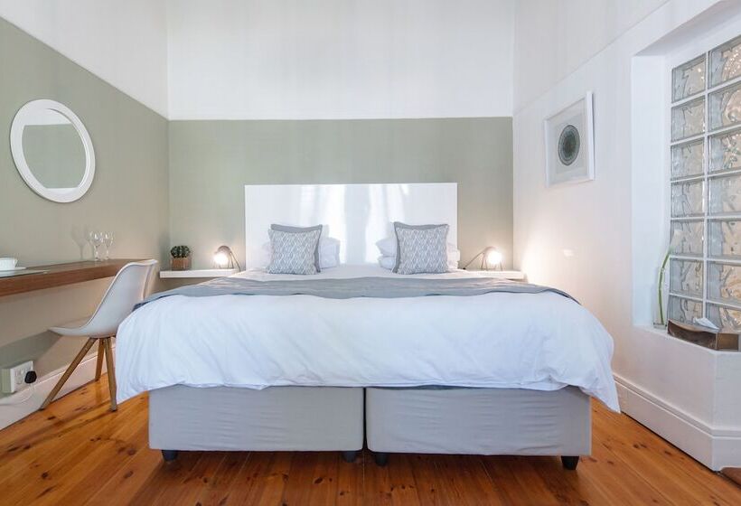 بنسيون Ballinderry The Robertson Guest House