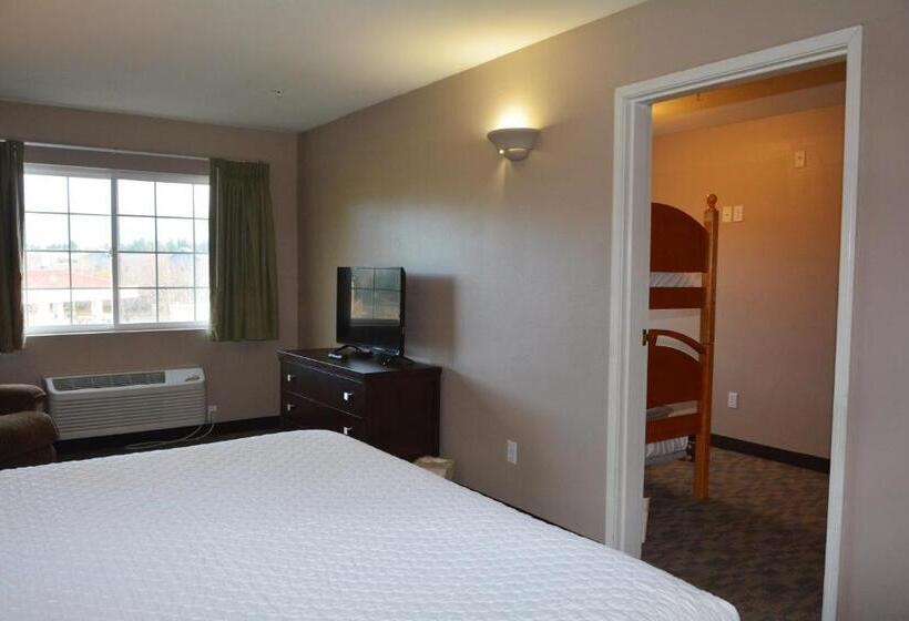 بنسيون Fairbridge Inn & Suites Dupont