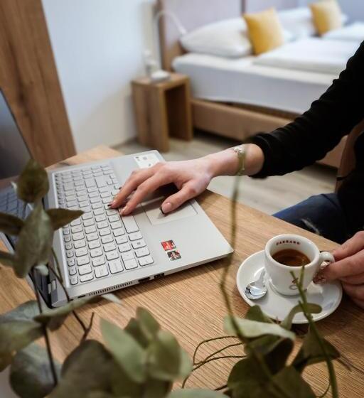 پانسیون Guest House Mlada Lipa