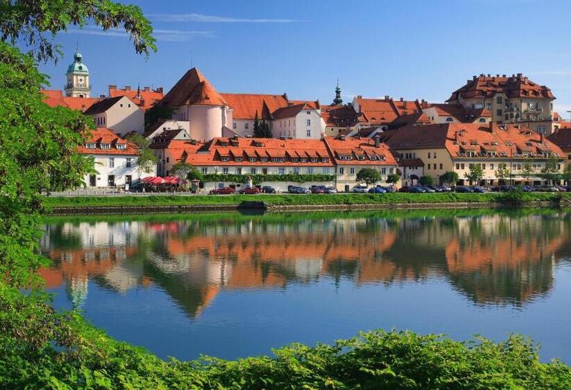 پانسیون Guest House Mlada Lipa